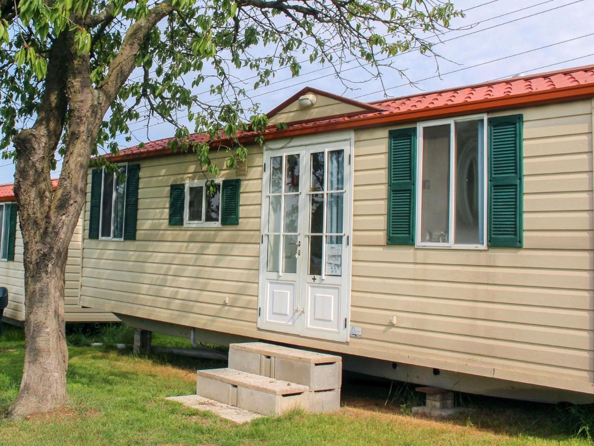 Holiday Home Prima Plus By Interhome Praha Bagian luar foto